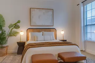 830 N Clinton Ave, Dallas, TX 75208 - Photo 28