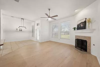 1020 Fair Oaks Drive, Grand Prairie, TX 75052 - Photo 26