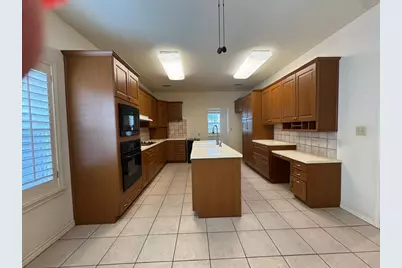 5 Woodhaven Circle, Abilene, TX 79605 - Photo 6