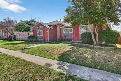 2725 Bordeaux Drive, McKinney, TX 75070 - Photo 2