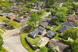 1403 S Robertson Ave, Tyler, TX 75701 - Photo 2
