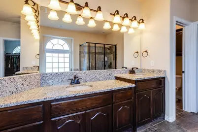 303 Fountain Creek Court, Ovilla, TX 75154 - Photo 18