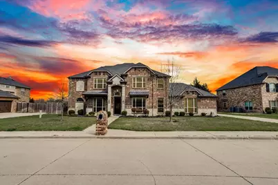 303 Fountain Creek Court, Ovilla, TX 75154 - Photo 2