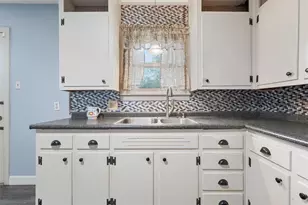 2225 N 50th St, Waco, TX 76710 - Photo 8