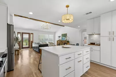 2981 Eric Lane, Farmers Branch, TX 75234 - Photo 10
