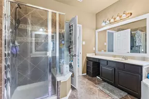 824 Peach Ln, Burleson, TX 76028 - Photo 18