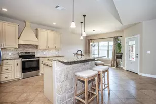 700 Mary Lee Ln, Collinsville, TX 76233 - Photo 4