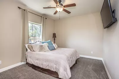 700 Mary Lee Lane, Collinsville, TX 76233 - Photo 22