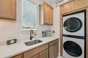 2264 Emerald Dr, Waxahachie, TX 75167 - Photo 26