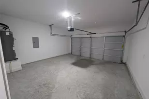 1890 Johnson St, Greenville, TX 75401 - Photo 18