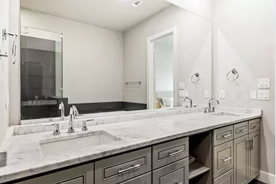 3816 Roseland Avenue #B100, Dallas, TX 75204 - Photo 14