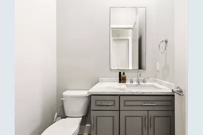 3816 Roseland Avenue #B100, Dallas, TX 75204 - Photo 10