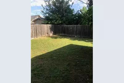 105 S 3rd Street, Sanger, TX 76266 - Photo 14