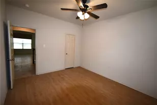 201 Plantation Dr, Waxahachie, TX 75165 - Photo 10