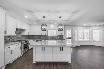 200 Eagle Court, Bedford, TX 76021 - Photo 20