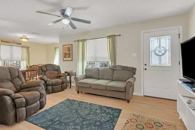 258 Pilot Point Street, Alvarado, TX 76009 - Photo 8