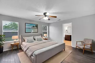 818 Cascade Dr, Glenn Heights, TX 75154 - Photo 10