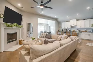 709 Waterford Way, Joshua, TX 76058 - Photo 6