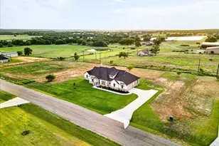1016 Brock Heights Ct, Brock, TX 76087 - Photo 36