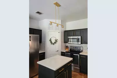 3005 Mason Avenue, Corinth, TX 76210 - Photo 2