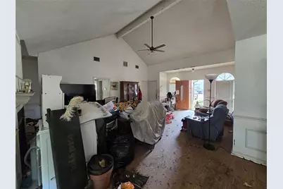 921 Meadowdale Road, Arlington, TX 76017 - Photo 14