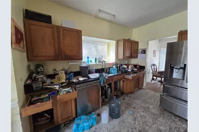 921 Meadowdale Road, Arlington, TX 76017 - Photo 18