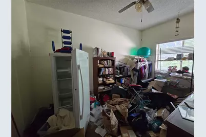 921 Meadowdale Road, Arlington, TX 76017 - Photo 28