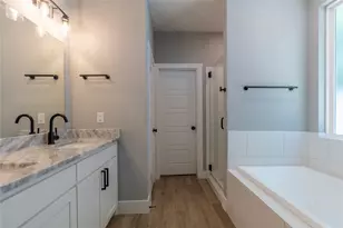 5523 Firewood Trail, Granbury, TX 76048 - Photo 16