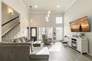 1103 Vintage Ave, Gainesville, TX 76240 - Photo 8