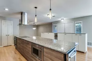 5963 River Bend Dr, Benbrook, TX 76132 - Photo 10