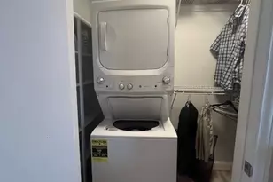 933 Roaring Springs Rd, Fort Worth, TX 76114 - Photo 16