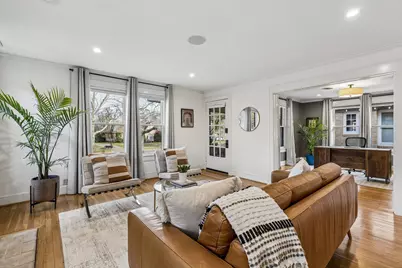 1419 S Montreal Avenue, Dallas, TX 75208 - Photo 6