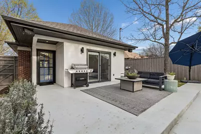 1419 S Montreal Avenue, Dallas, TX 75208 - Photo 28