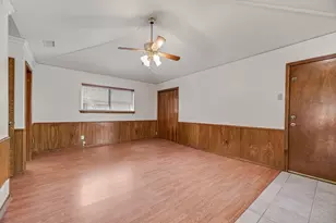 6943 Mill Falls Dr, Dallas, TX 75248 - Photo 16