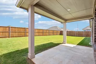 3213 Kingdom Dr, Denton, TX 76208 - Photo 34