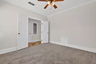 212 N Grand Ave, Waxahachie, TX 75165 - Photo 22