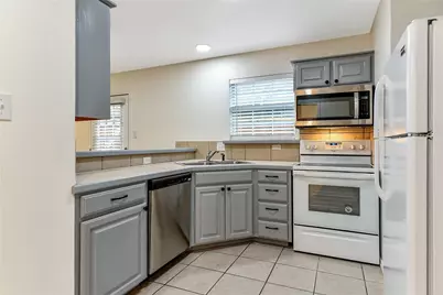 1026 W Coffin Street #101, Denison, TX 75020 - Photo 4