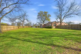 1824 N Binkley St, Sherman, TX 75092 - Photo 28