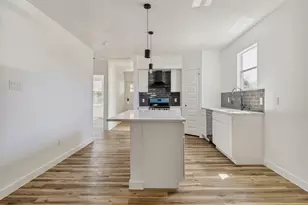2801 Twyman Ave, Dallas, TX 75215 - Photo 6