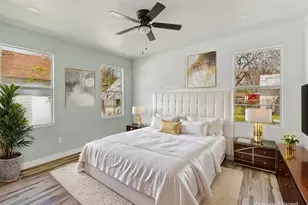 2801 Twyman Ave, Dallas, TX 75215 - Photo 1