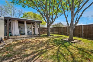 2726 Oak Trail, Carrollton, TX 75007 - Photo 22