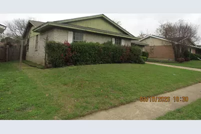 6451 Moonhill Drive, Dallas, TX 75241 - Photo 10