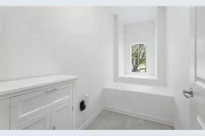 2252 Forest Hollow Park, Dallas, TX 75228 - Photo 32