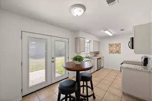 8036 Berrybrook Dr, Watauga, TX 76148 - Photo 8