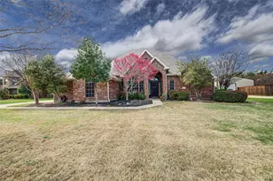 112 Everett Ct, Shady Shores, TX 76208 - Photo 2