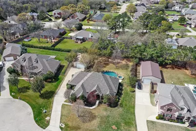 112 Everett Court, Shady Shores, TX 76208 - Photo 30