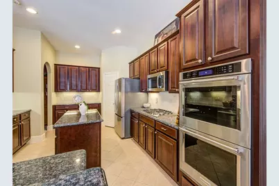 112 Everett Court, Shady Shores, TX 76208 - Photo 8