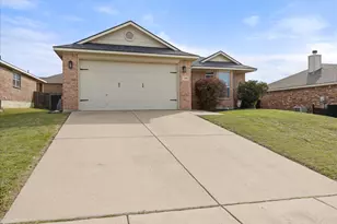 7105 Crenshaw Dr, Benbrook, TX 76126 - Photo 24