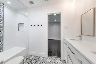 4937 Forest Bend Rd, Dallas, TX 75244 - Photo 18