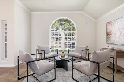 6404 Meadowview Court, Plano, TX 75024 - Photo 4